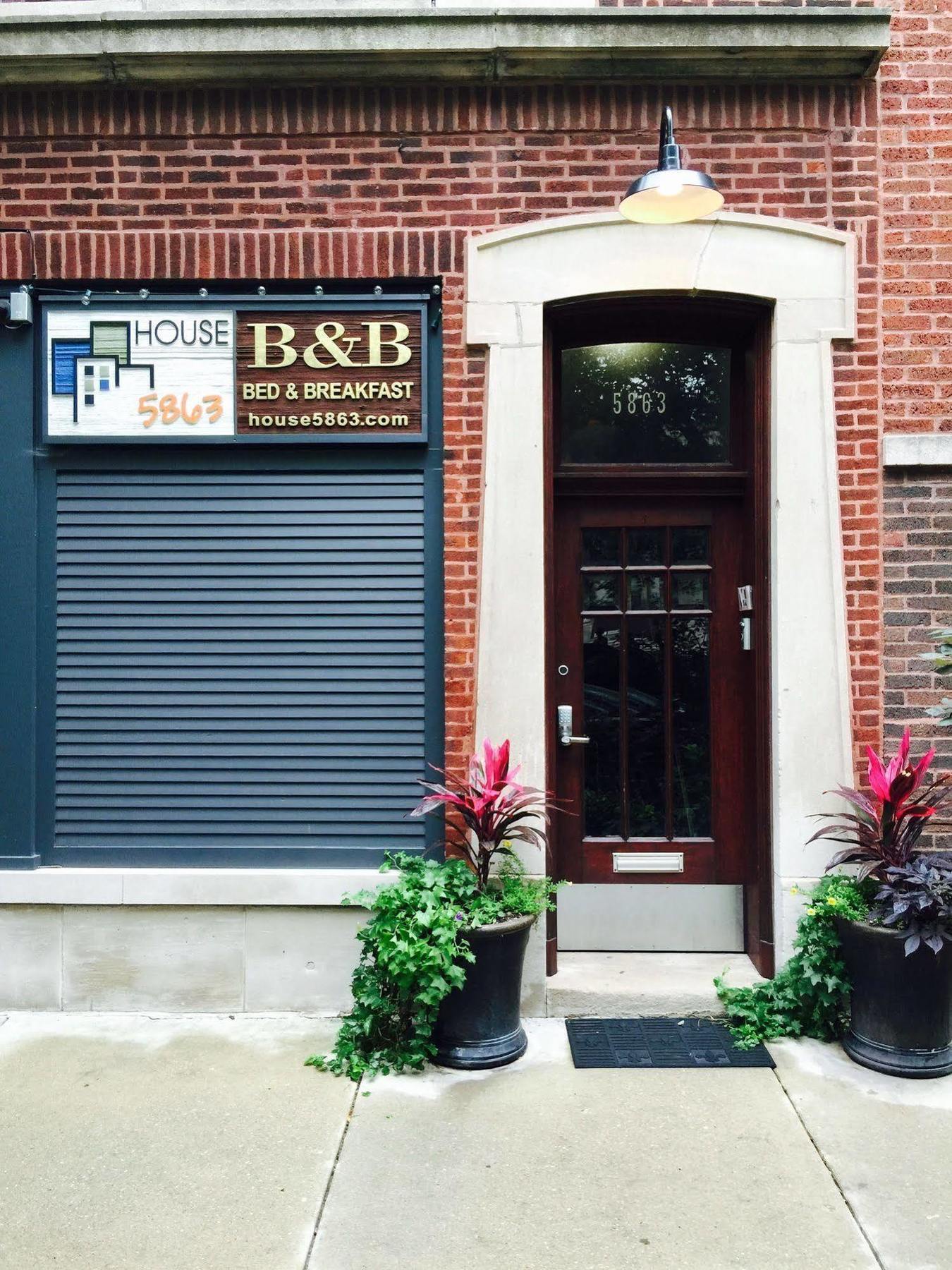House 5863- Chicago'S Premier Bed And Breakfast Екстер'єр фото